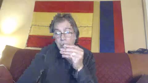 Snapshot of yosep44 chatting on 02-18-26, 04:47 yosep online show from 02-18-26, 04:47
