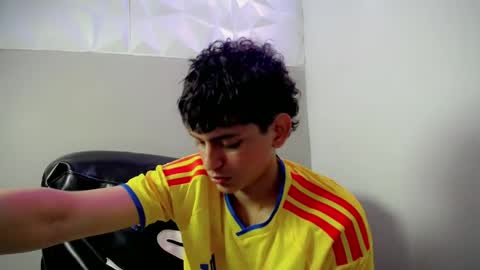YOSEP online show from 04-22-26, 04:15