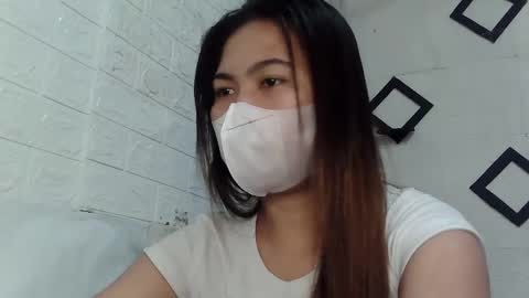 Snapshot of yoshiko_shine chatting on 02-02-25, 12:02 ASK ME online show from 02-02-25, 12:02