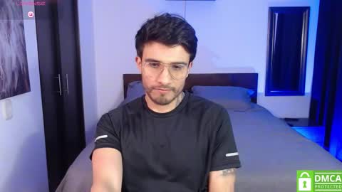 yoshy_man online show from 11-08-25, 03:18