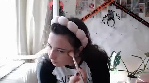 Aurora online show from 10-03-25, 11:29