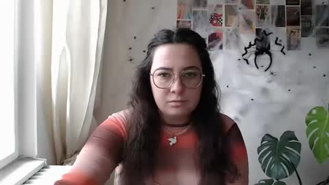 Aurora online show from 10-11-25, 10:03