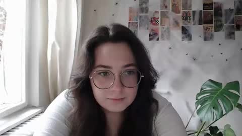 Aurora online show from 11-18-25, 12:09