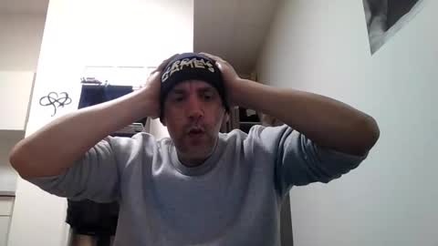 CrayZio online show from 03-03-25, 03:08