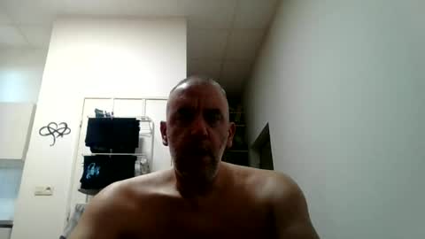 CrayZio online show from 06-25-26, 07:24
