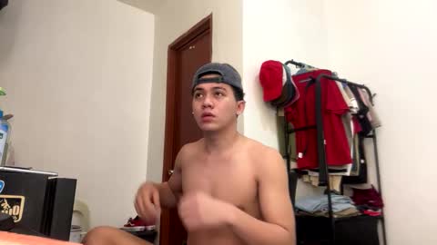 Cyrus online show from 03-09-26, 06:12