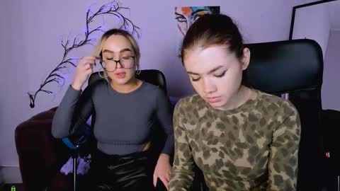 your bunny12 online show from 11-06-25, 01:23