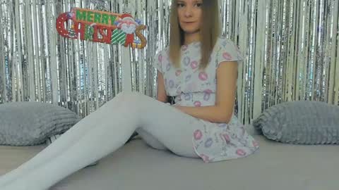 Snapshot of your_caramelka chatting on 12-24-24, 10:22 Lily online show from 12-24-24, 10:22
