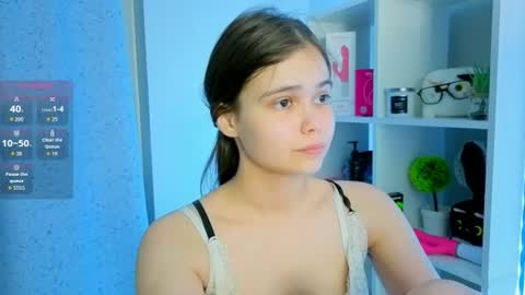 Snapshot of your_casual_vibes chatting on 07-26-26, 07:32 Julia Next stream online show from 07-26-26, 07:32