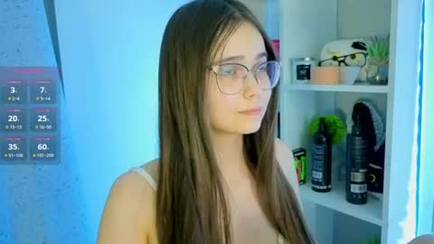 Snapshot of your_casual_vibes chatting on 07-31-26, 07:13 Julia Next stream online show from 07-31-26, 07:13
