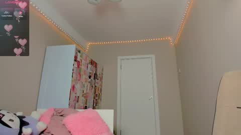 your_cute_aisha online show from 09-15-25, 08:31
