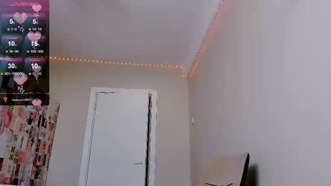 your_cute_aisha online show from 09-24-25, 05:11
