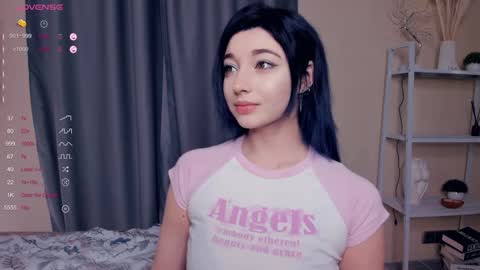 Snapshot of your_desssert chatting on 02-04-25, 06:36 Lina online show from 02-04-25, 06:36