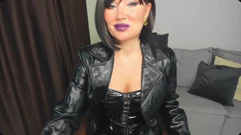 Snapshot of your_eclipse chatting on 02-08-25, 12:17 Goddess Alana online show from 02-08-25, 12:17