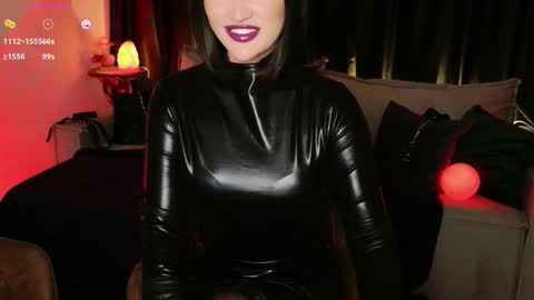 Snapshot of your_eclipse chatting on 10-18-25, 04:30 Goddess Alana online show from 10-18-25, 04:30
