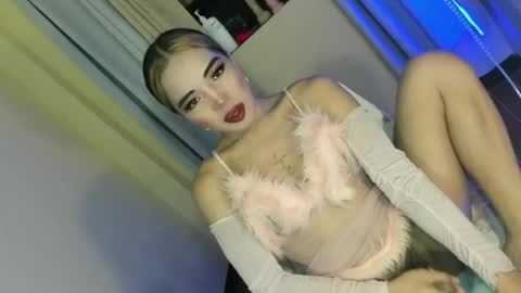 Snapshot of your_girl_yeka chatting on 07-09-26, 09:35 your_girl_yeka online show from 07-09-26, 09:35