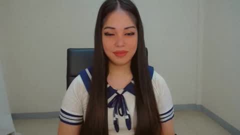 Snapshot of your_gwen22 chatting on 12-14-24, 12:22 GWEN online show from 12-14-24, 12:22