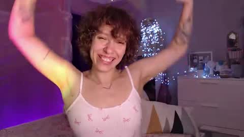 Alex and Kris long hair online show from 06-29-26, 12:17
