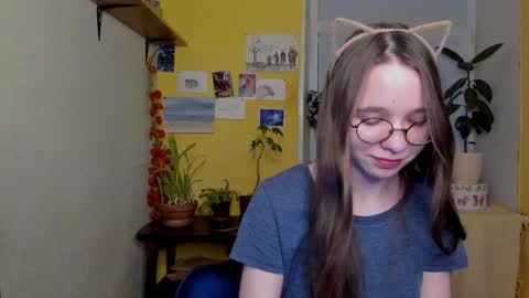 Leslie online show from 12-28-24, 04:09