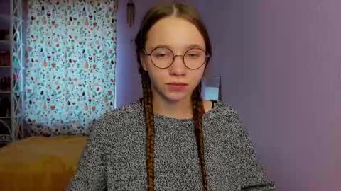 Leslie online show from 02-25-25, 02:00