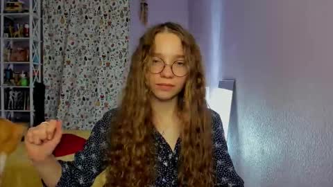 Leslie online show from 09-27-25, 12:48