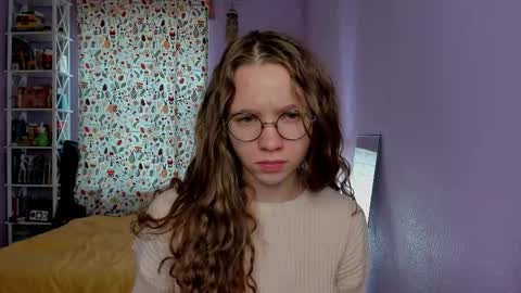 Leslie online show from 10-06-25, 11:29