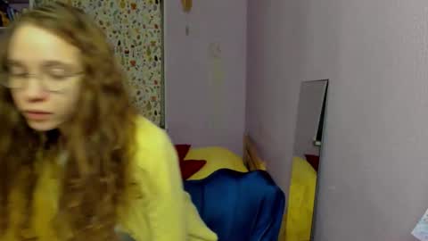 Leslie online show from 02-08-26, 04:10