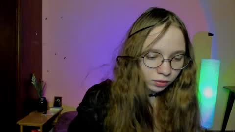 Leslie online show from 03-30-26, 07:48