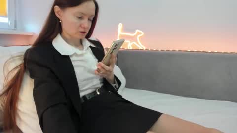 Snapshot of your_librarian chatting on 02-03-26, 09:14 Your Librarian online show from 02-03-26, 09:14