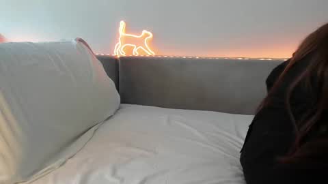 Snapshot of your_librarian chatting on 02-05-26, 09:14 Your Librarian online show from 02-05-26, 09:14