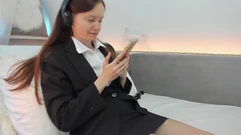 Your Librarian online show from 06-30-26, 07:20