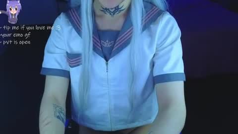 Snapshot of your_little_eva chatting on 06-19-26, 11:08 Eva online show from 06-19-26, 11:08