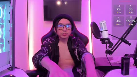 Snapshot of your_little_twink chatting on 02-03-25, 09:41 Han online show from 02-03-25, 09:41