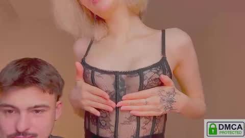 Snapshot of your_molly_mark chatting on 12-14-25, 12:05 your_molly_mark online show from 12-14-25, 12:05