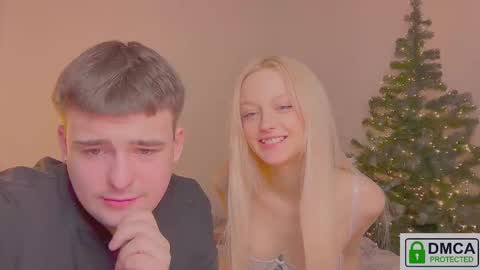 Snapshot of your_molly_mark chatting on 01-14-26, 01:06 your_molly_mark online show from 01-14-26, 01:06