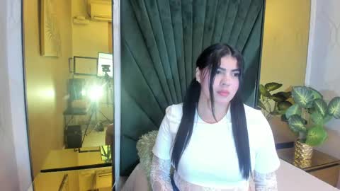 Snapshot of your_naughtyangel_ chatting on 05-27-26, 03:03 VIOLETA online show from 05-27-26, 03:03