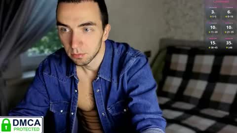 Snapshot of your_new_boyfriend17 chatting on 10-18-25, 05:32 Your new boyfriend17 online show from 10-18-25, 05:32