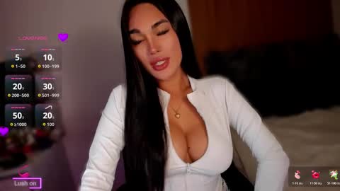 Miss Larah online show from 12-03-25, 03:58