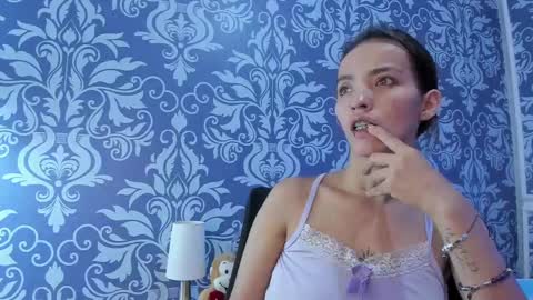 Salome online show from 02-15-25, 12:37