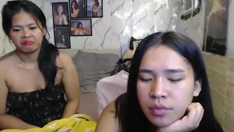 Snapshot of your_twinkletoes18 chatting on 05-20-26, 08:15 your_twinkletoes18 online show from 05-20-26, 08:15