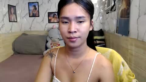 Snapshot of your_twinkletoes18 chatting on 06-06-26, 04:55 your_twinkletoes18 online show from 06-06-26, 04:55