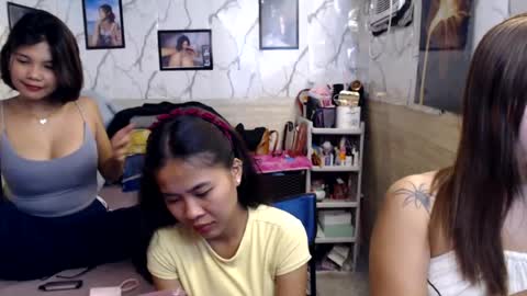 Snapshot of your_twinkletoes18 chatting on 07-10-26, 07:49 your_twinkletoes18 online show from 07-10-26, 07:49