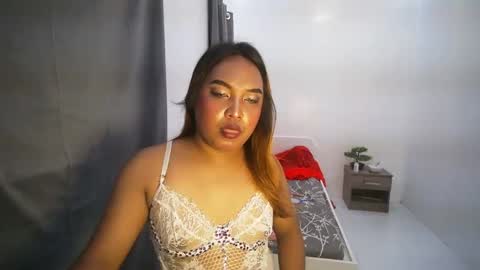 Snapshot of yourasian_blackbarbie chatting on 01-31-25, 01:12 blackbarbie online show from 01-31-25, 01:12
