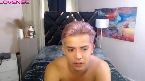 Snapshot of yourasian_bradley chatting on 10-28-25, 02:15 yourasian_bradley online show from 10-28-25, 02:15