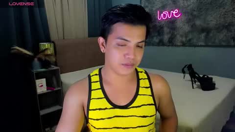 Snapshot of yourasian_bradley chatting on 01-10-26, 10:14 yourasian_bradley online show from 01-10-26, 10:14