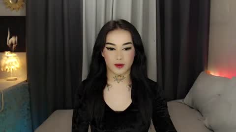 kim online show from 01-20-25, 07:14