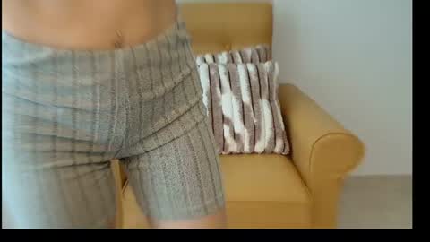 Snapshot of yourbaby85 chatting on 07-06-26, 09:28 Jo online show from 07-06-26, 09:28