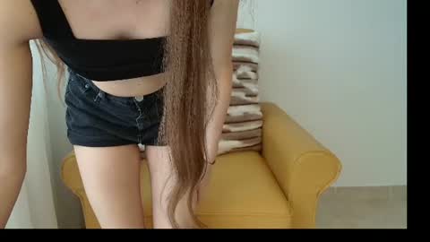Snapshot of yourbaby85 chatting on 07-12-26, 07:54 Jo online show from 07-12-26, 07:54