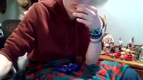 Snapshot of yourbitch1762 chatting on 03-05-26, 09:33 yourbitch1762 online show from 03-05-26, 09:33