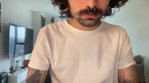 yourboo25 online show from 02-18-26, 04:25